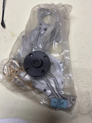 Bomba de agua Ford PA23 - Se adapta a Capri Taunus Consul 1600-2600 V4/V6 1971-78 Foto 1 de 3