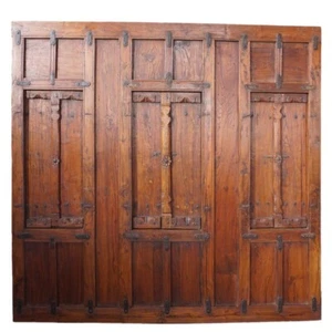 Antique Indian Iron Mounted Teak Haveli Three-Window Wall Panel c. 1800 - Picture 1 of 11