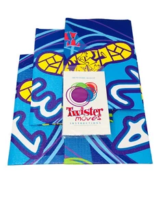 Juego Twister Moves 2005 Milton Bradley 4 tapetes e instrucciones - SIN CD incluidos - Imagen 1 de 4