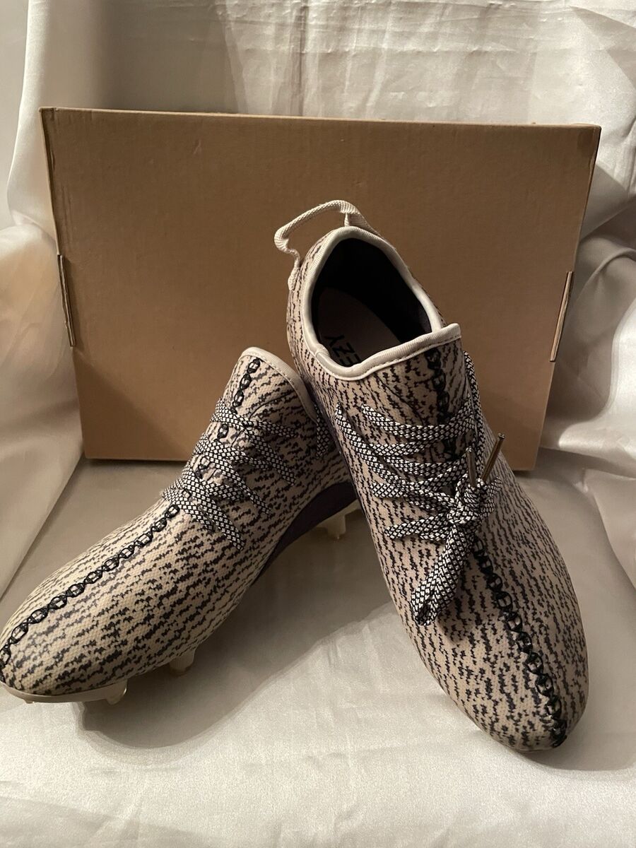 Yeezy 350 Cleat Turtle Dove for Sale - Authenticity Yeezy 350 Cleat Turtle Dove for Sale - Authenticity