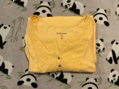 Blusa feminina Woman Within tamanho 3X botões amarelos - Imagem 1 de 4