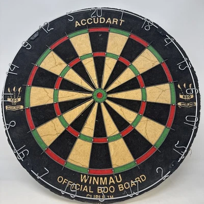 Winmau Official BDO British Darts Organization Dart Board Made In England  - Image 1 of 4