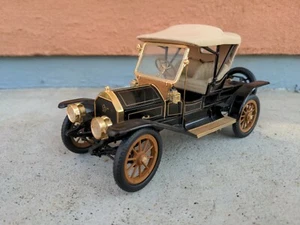 Cadillac Roadster 1910 Franklin Mint oro negro con etiqueta 1:24 - Imagen 1 de 12