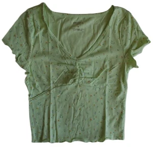 Arizona Jean Co. Junior Women's Crop/Scalloped Sleeve T-Shirt Size Medium - NWT - Picture 1 of 4