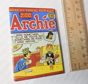Archie Comics Jughead Veronica 1994 Ata Boy Magnet OOP USA Vintage - Picture 1 of 4