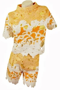 SCALLOPED EDGE OPENWORK TOP & MATCHING SHORTS, SIZE UK 8 / 10 / 12, LB204 - Picture 1 of 3