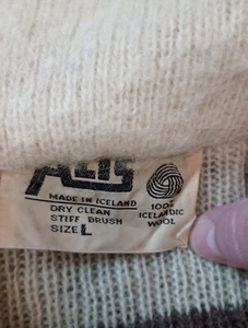 Vintage ALIS of Iceland Icelandic 100% Pure Wool Cardigan Sweater Size Large - Picture 1 of 9