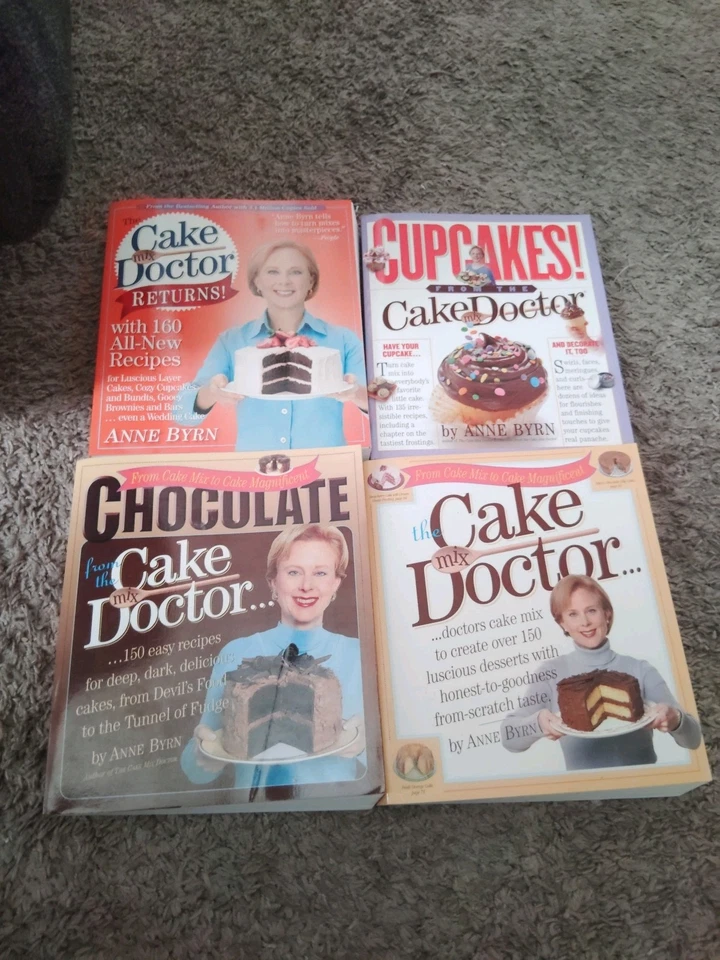 4 Anne Byrne Cake Doctor  Books..Over  600 Receipes Foto 1 de 1
