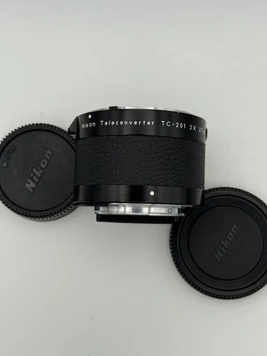 Nikon  Teleconverter TC-201  2x - Image 1 of 4