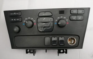 VOLVO HEATER CLIMATE CONTROL Air Con A/C PANEL CONTROLLER 8691876 - Picture 1 of 3