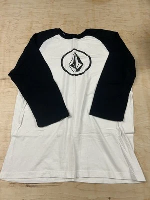Volcom Collectable White & Black 3/4 Sleeve Shirt - Men’s L - Image 1 of 4