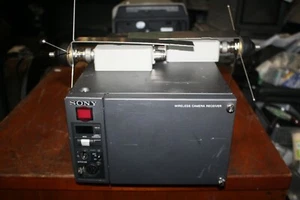 Sony WLL-RX55 & ANTENA RX 2,4GHZ & CONVERTER DOWN - Bild 1 von 7