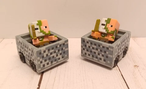 Minecraft Mini Figure Lot 2 Zombie Pigman & 2 Hot Wheels Carts Toy Figures 1" Cover