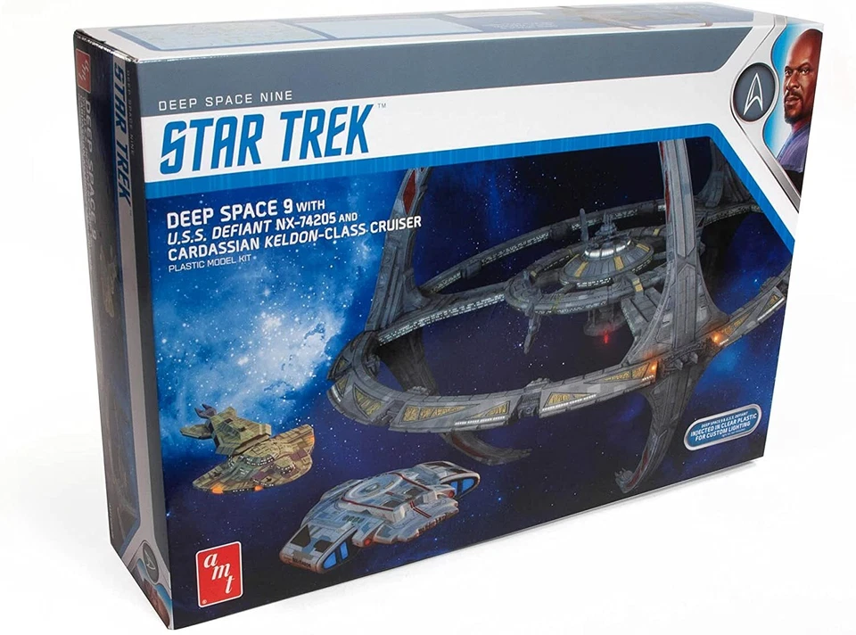 AMT Star Trek: Deep Space Nine Deep Space Nine 1/3 300 Scale Plastic Model AMT11 - Image 1 of 1