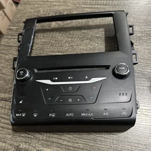 2013-2013 Ford Fusion Am Fm Cd Player Radio Receiver XCKEV - Picture 1 of 5