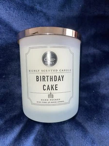 DW HOME Duftkerze - Geburtstagstorte - 15,3oz (434g) - großes 2 Docht Glas - Bild 1 von 1