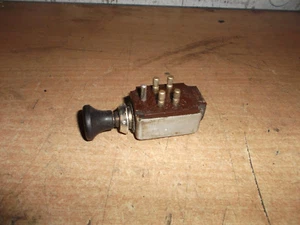 Interruptor limpiaparabrisas Mercedes W110 W111 aleta trasera - Imagen 1 de 1