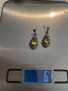 vintage sterling silver yellow stone earrings 6 Grams - Picture 1 of 5