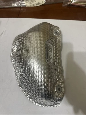 2016-2018 Mazda Mx-5 Miata Pej5-13-390 Exhaust Manifold Heat Shield Insulator - Image 1 of 2