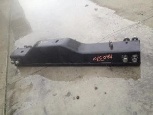 03 GMC YUKON 5.3L Transmission Crossmember Mount 11939 - Picture 1 of 4