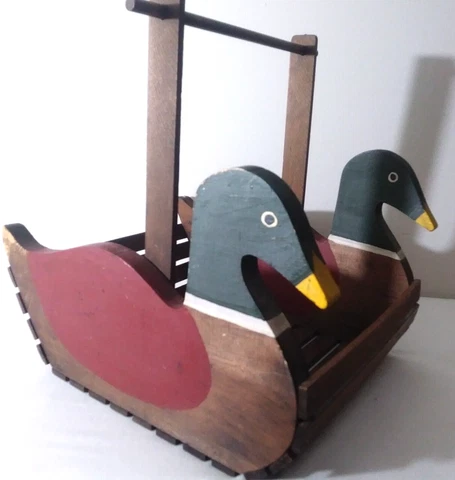 Farmhouse Cabin Porch Mudroom Carved Wood Duck Shaped Open Basket 12x10x12 Cover