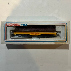 Vintage Lionel HO 16 Wheel Flat Car W/Logs 5-8716 Union Pacific NIB - Picture 1 of 7
