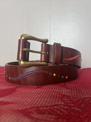 Cinturón Fósil Genuino Clásico Cuero Marrón S Color Arco Iris Cuentas Bordado De Colección Foto 1 de 4