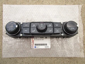 17 - 19 GMC SIERRA 1500 2500 3500 A/C HEATER CLIMATE TEMPERATURE CONTROL OEM NEW - Picture 1 of 4
