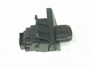 66126954717 alloggiamento della chiave di contatto per BMW SERIE 1 BERLINA 2004 - Imagen 1 de 19