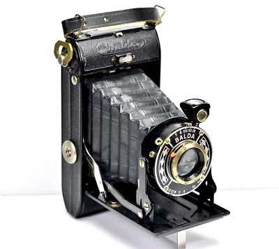  CÁMARA FILM BALDA JUWELLA 120 ROLLOS 6X9cm con LENTE JUWELLA ANASTIGMAT de 4,5/10,5cm Foto 1 de 4