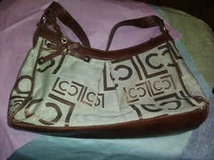 Liz claiborne handbag - Picture 1 of 9