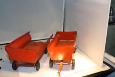 Vintage 1950's IH TRU SCALE Red Pressed Steel Farm Wagon Pair 1/16 For Tractor