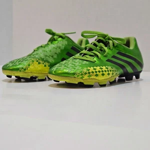 Adidas Boys Predito LZ TRX Q21684 Green Soccer Cleats Shoes Size 5 Youth - Picture 1 of 9