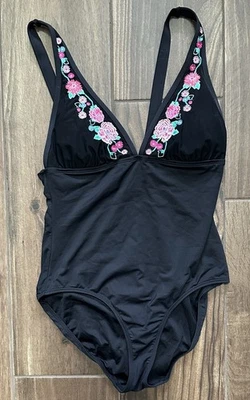 Anne Cole 黑色连体 V 领刺绣花卉游泳套装花卉波西米亚 10 码 — 第 1/4 张图片