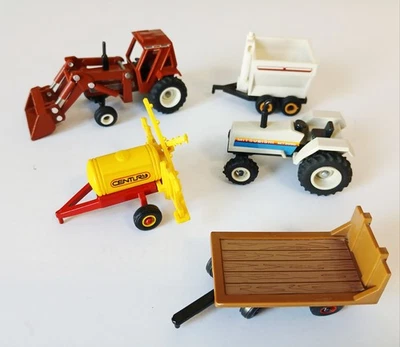 Lote de 5 marcas de juguete de granja Ertl 1/64 de línea corta Hesston Century, Mitsubishi  Foto 1 de 4