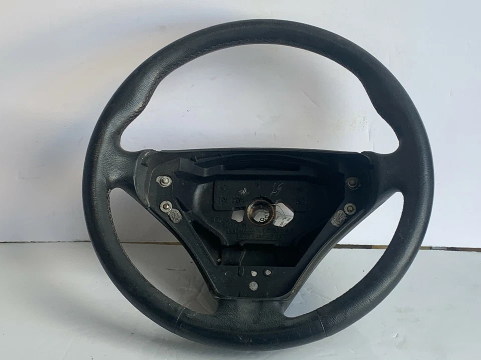 Direção de couro preto 2002-2005 Mercedes-Benz A203 C240 C230 fabricante de equipamento original  - Imagem 1 de 4