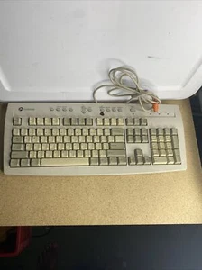Vintage Gateway PC Computer QWERTY Standard Keyboard 6 PIN 7001211 Untested. - Picture 1 of 3
