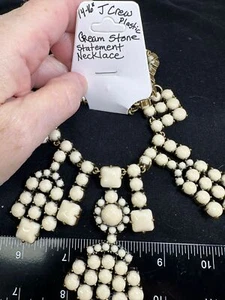 Necklace 14/16" Bib Statement Cream Stone J CREW Vintage M-6609! - Picture 1 of 4