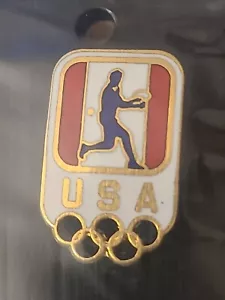Spilla Olimpica 2024 Parigi 2028 Los Angeles, USA NOC Spilla Squadra Tennis - Foto 1 di 1