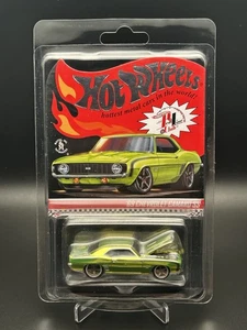 2021 Hot Wheels RLC '69 Chevrolet Camaro SS Green #15944/30000 w/ protector - Picture 1 of 7