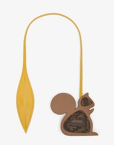 (KEINE ZOLLSTEUER) FENDI braun gelb Eichhörnchen FF Logo Leder Taschenanhänger Accessoire - Bild 1 von 10