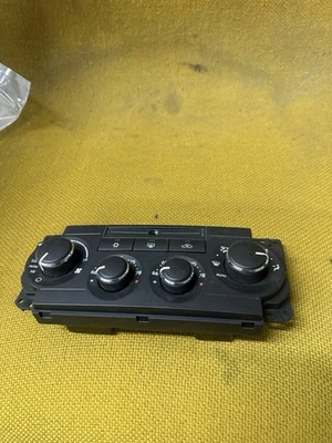 P55111030AE✅05-07 Chrysler 300/Dodge Cargador Calentador AC Temperatura Climática Foto 1 de 4