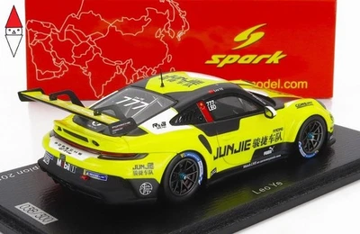 1/43 SPARK PORSCHE 911 991-2 GT3 TEAM JUNGIG N 777 - Immagine 1 di 2