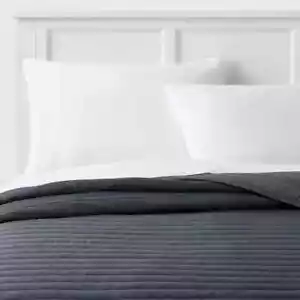 Room Essentials Microfiber Quilt Full/Queen (86x90) Brand New!! - Picture 1 of 3