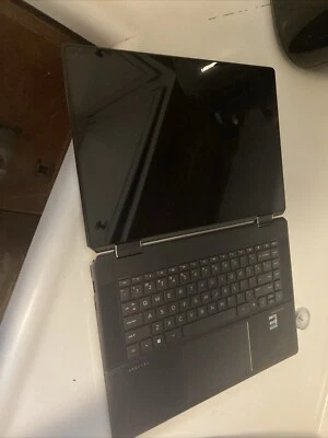 "Laptop HP Spectre 16"" 2 en 1" Foto 1 de 4