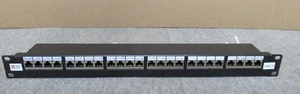 Connectix 24 port Cat5e 1U 19" Ethernet RJ45 Patch Panel black - Picture 1 of 7