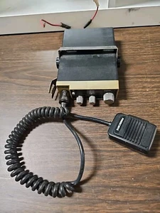 PRESIDENT P200 CB RADIO TRANSCEIVER UNTESTED - Zdjęcie 1 z 10