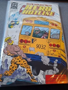 DC Comics Hero Hotline Ausgabe 2 Sehr guter Erhaltungszustand/NM/1-82 - Bild 1 von 2