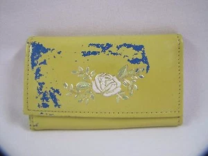 Llavero Vintage Amarillo Blanco Rosa Detalle Estuche para Llaves con Etiqueta Serie Rollos Años 50 - Imagen 1 de 9