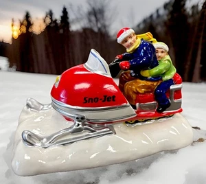 Dept 56 Original Snow Village Ceramic Figurine “Sno-Jet Snowmobile” #5159-4 - Foto 1 di 9
